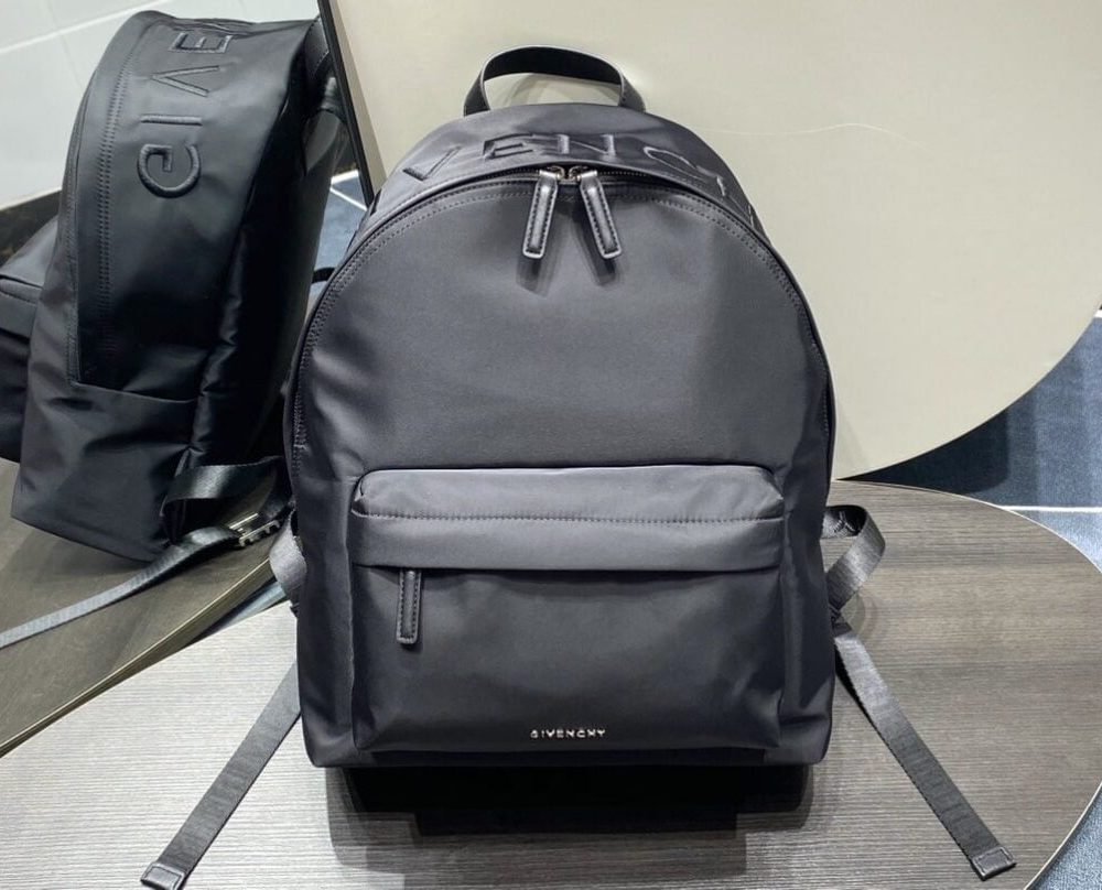 Givenchy Essentiel U Backpack Black For Men, Men's Backpacks 17in/43cm GVC