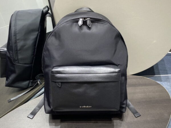 Givenchy Essentiel U Backpack Black For Men, Men's Backpacks 17in/43cm GVC