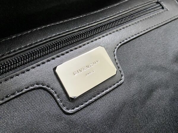 Givenchy Essentiel U Backpack Black For Men, Men's Backpacks 17in/43cm GVC