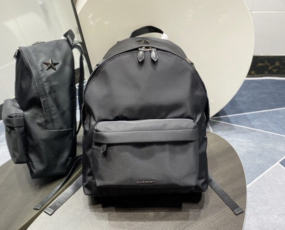Givenchy Essentiel U Backpack Black For Men, Men's Backpacks 17in/43cm GVC