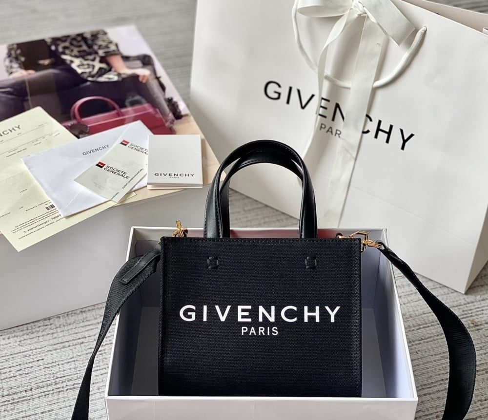 Givenchy Medium G Tote Shopper Bag Canvas Black/Red For Women, Women's Handbags, Shoulder Bags 7.5in/19cm GVC