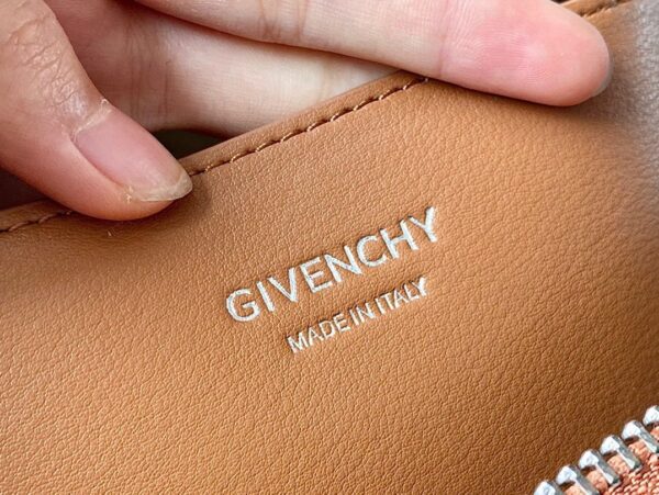 Givenchy Medium Moon Cut Out Bag Pumpkin For Women, Women's Handbags, Shoulder Bags 11.8in/30cm GVC