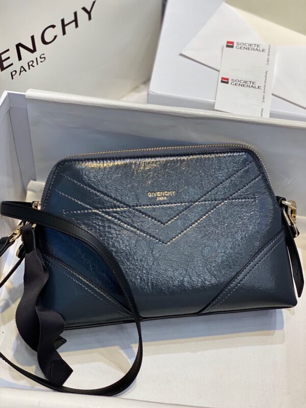 Givenchy Messenger Bag Blue For Women, Women's Handbags, Shoulder And Crossbody Bags 9.8in/25cm GVC