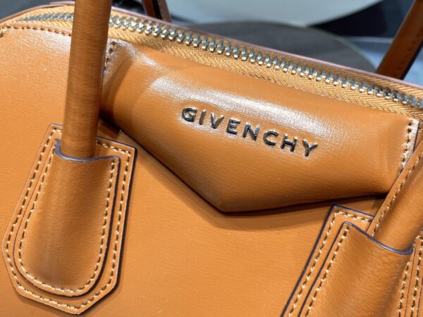 Givenchy Mini Antigona Sport Bag Caramel Brown For Women, Women's Handbags, Shoulder Bags 8.7in/22cm GVC