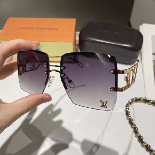 GL010 Fashion Glass