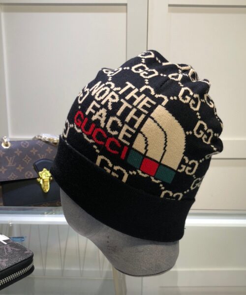 Gucci Beanie Cashmere In Black