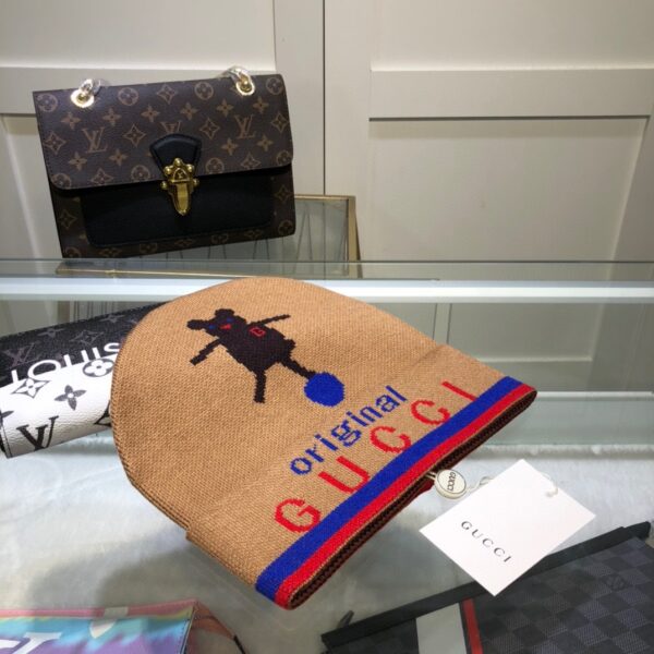 Gucci Beanie Cashmere In Brown