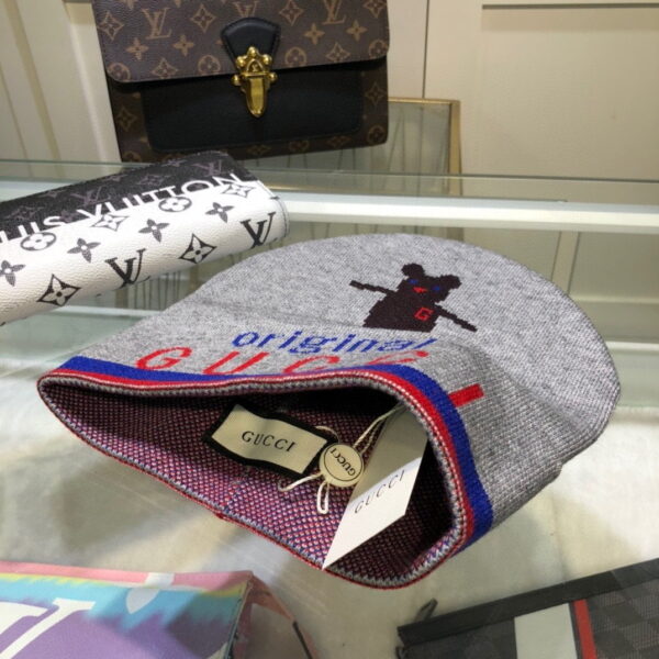 Gucci Beanie Cashmere In Grey