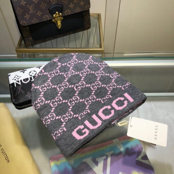 Gucci Beanie Cashmere In Grey