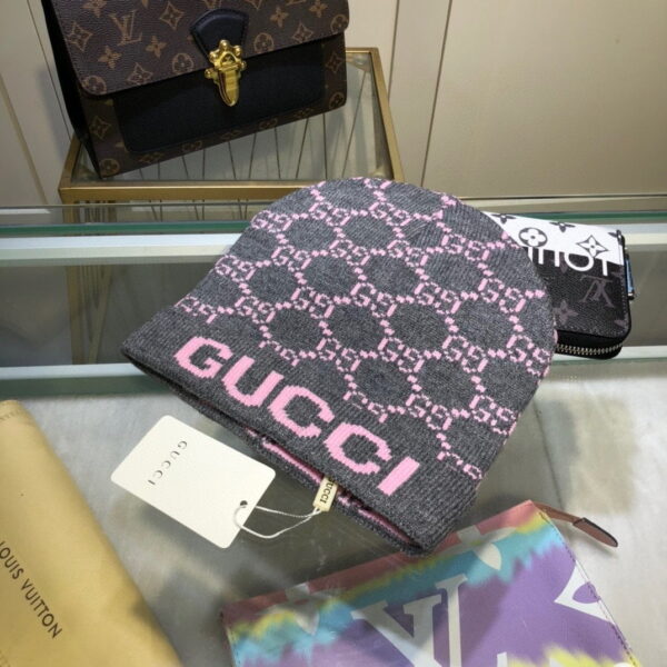 Gucci Beanie Cashmere In Grey