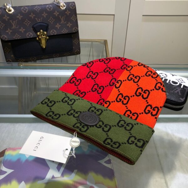 Gucci Beanie Cashmere In Multiple Color