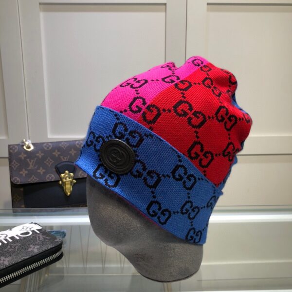Gucci Beanie Cashmere In Multiple Color