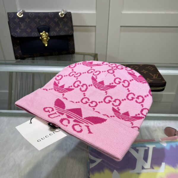 Gucci Beanie Cashmere In Pink