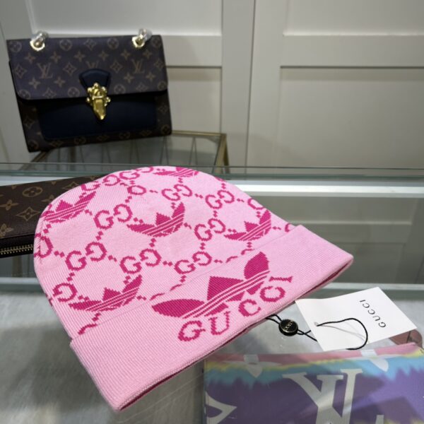 Gucci Beanie Cashmere In Pink