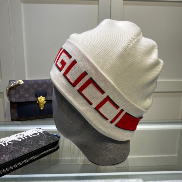 Gucci Beanie Cashmere In White