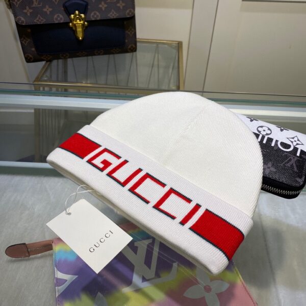 Gucci Beanie Cashmere In White