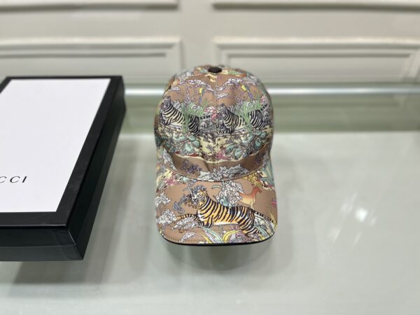 Gucci Canvas Baseball Hat Tiger Colorful GG Hat