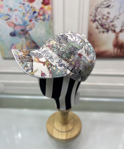 Gucci Canvas Baseball Hat Tiger White GG Hat