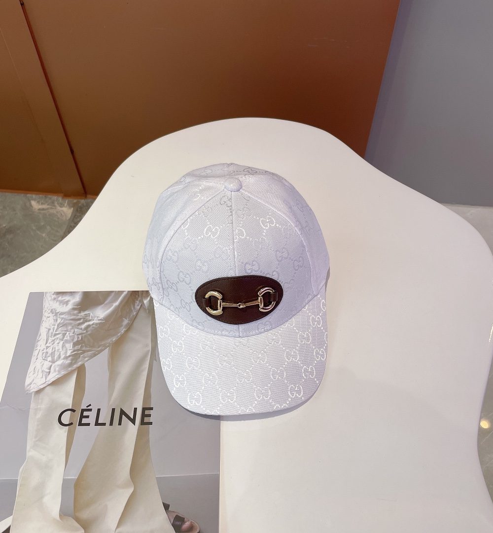 Gucci Canvas Baseball Hat With Horsebit White GG Hat