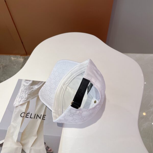 Gucci Canvas Baseball Hat With Horsebit White GG Hat