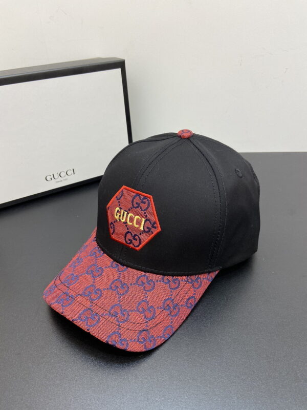 Gucci GG Baseball Hat Black GG Hat