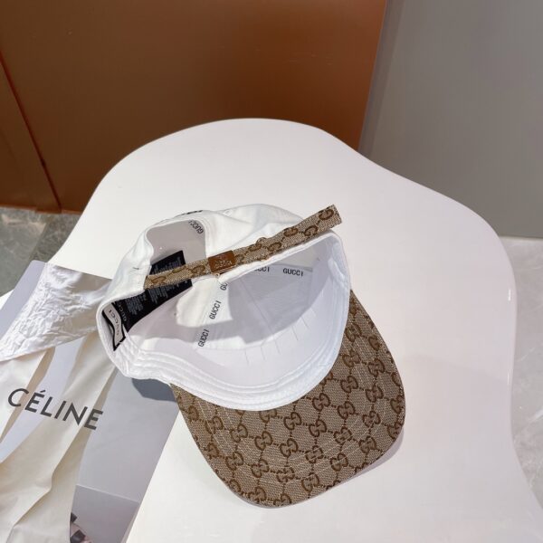 Gucci GG Baseball Hat White GG Hat