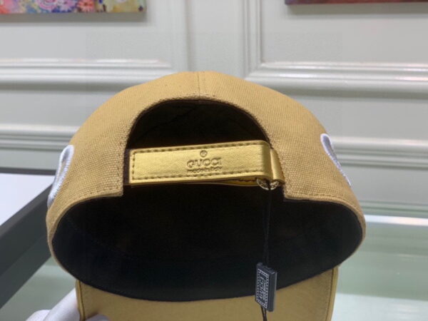 Gucci GG Canvas Baseball Cap Beige