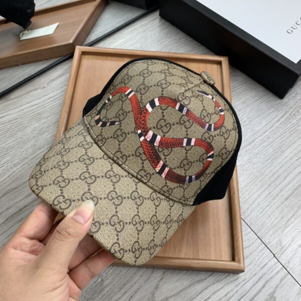 Gucci GG Canvas Baseball Cap Beige