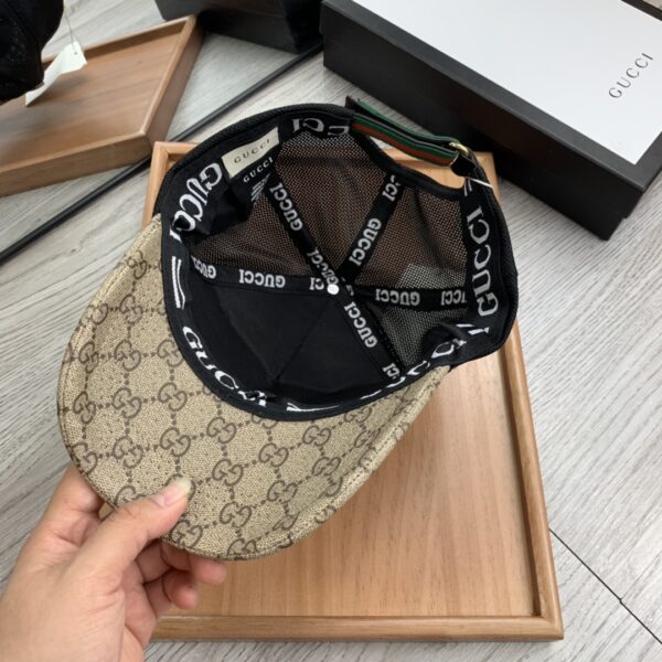 Gucci GG Canvas Baseball Cap Beige