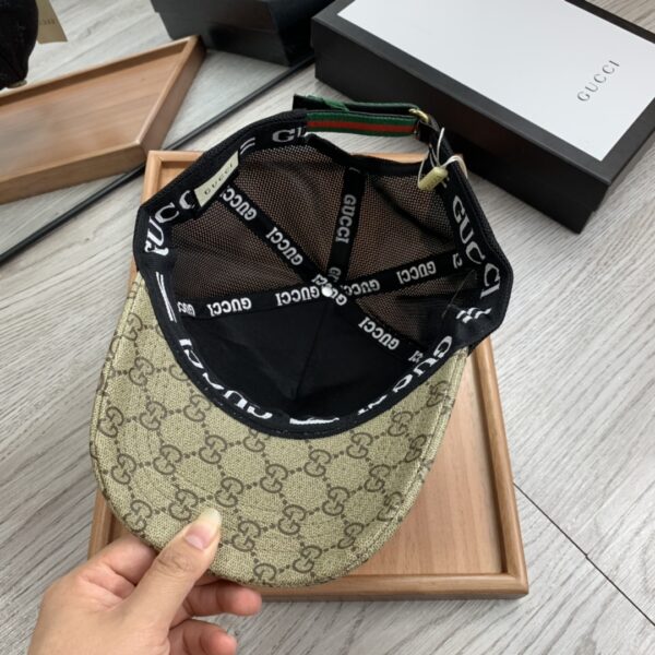 Gucci GG Canvas Baseball Cap Beige