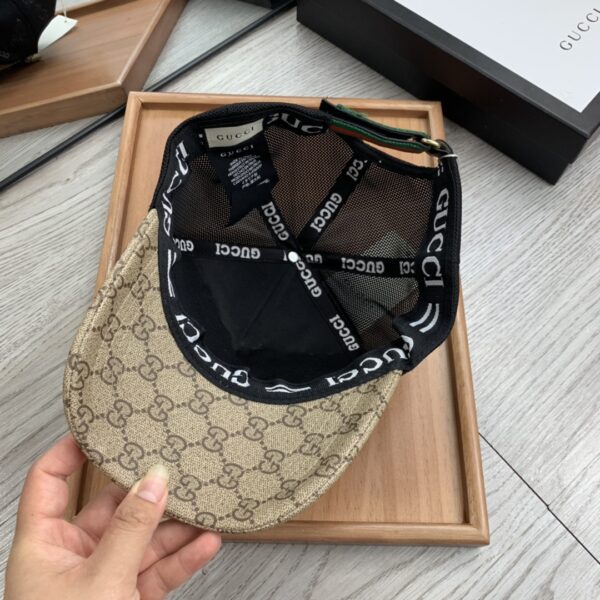 Gucci GG Canvas Baseball Cap Beige