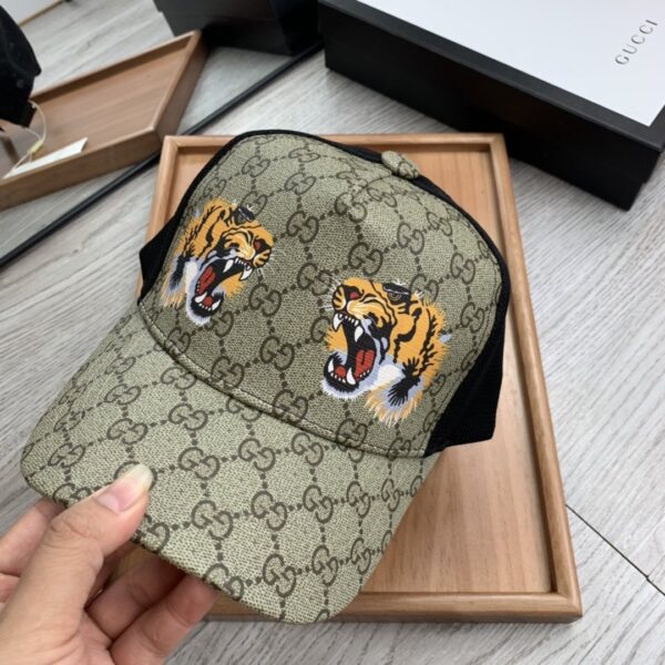 Gucci GG Canvas Baseball Cap Beige
