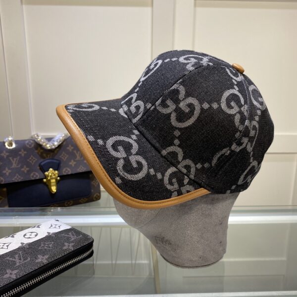 Gucci GG Canvas Baseball Cap Black