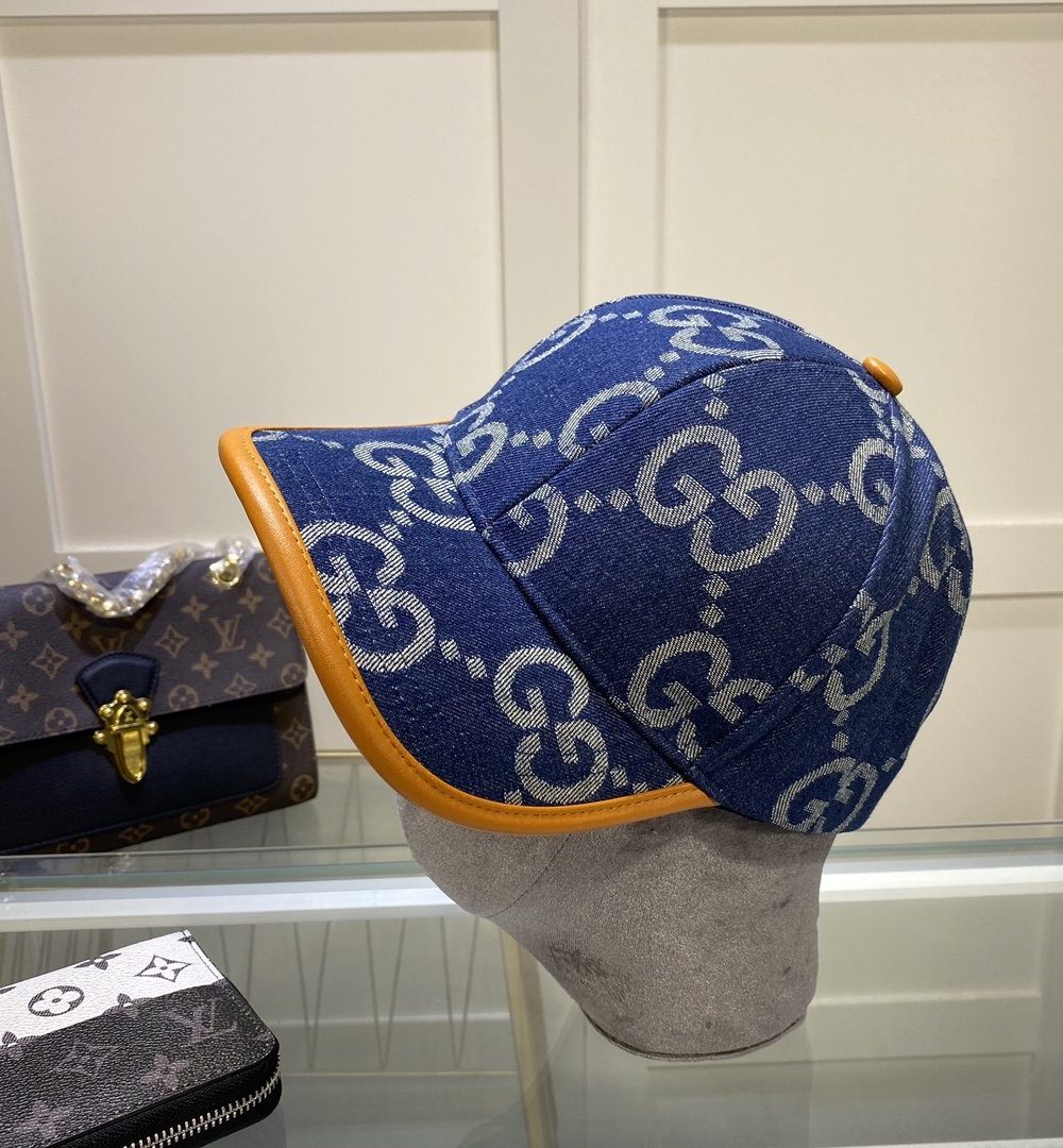Gucci GG Canvas Baseball Cap Blue