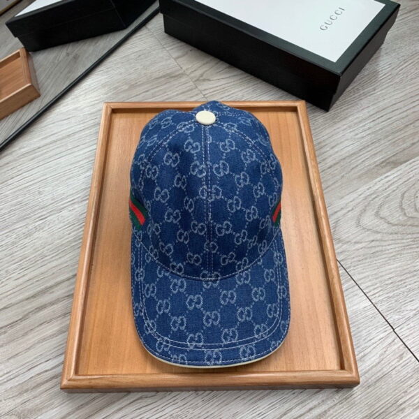 Gucci GG Canvas Baseball Cap Blue