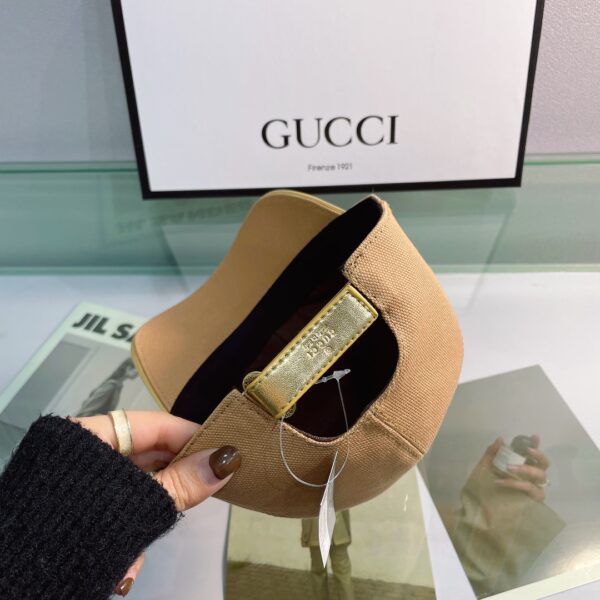 Gucci GG Canvas Baseball Cap Brown