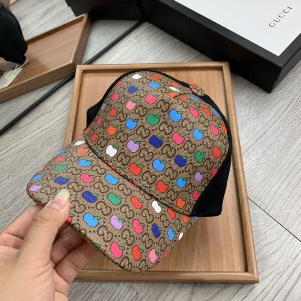 Gucci GG Canvas Baseball Cap Multiple Color