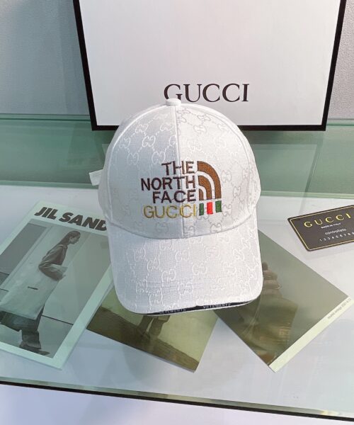 Gucci GG Canvas Baseball Cap White