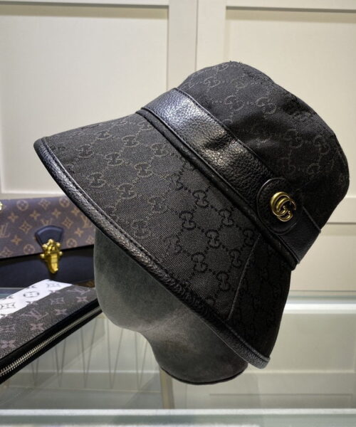 Gucci GG Canvas Bucket Hat Black