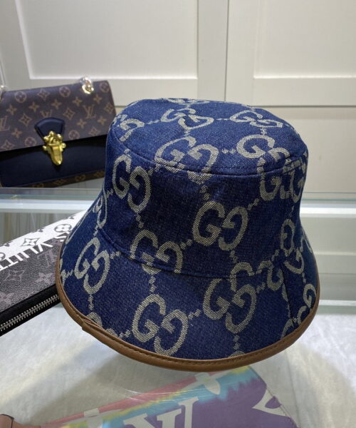 Gucci GG Canvas Bucket Hat Blue