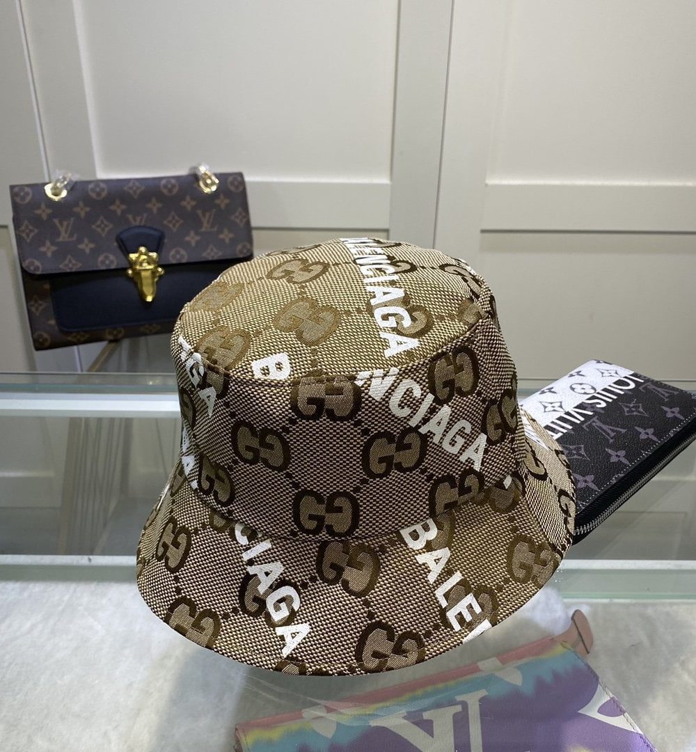 Gucci GG Canvas Bucket Hat Brown