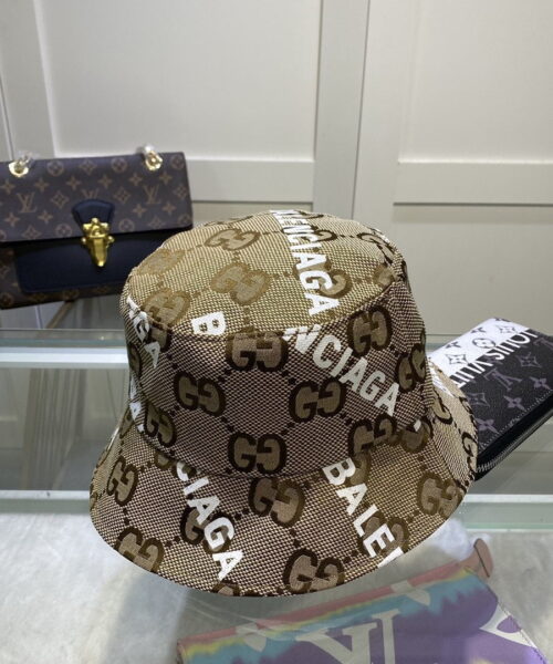 Gucci GG Canvas Bucket Hat Brown