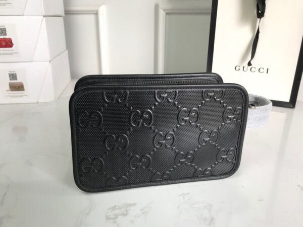 1:1 Replica Gucci GG Embossed Cosmetic Case Black GG Embossed For Men  9in/23cm GG495