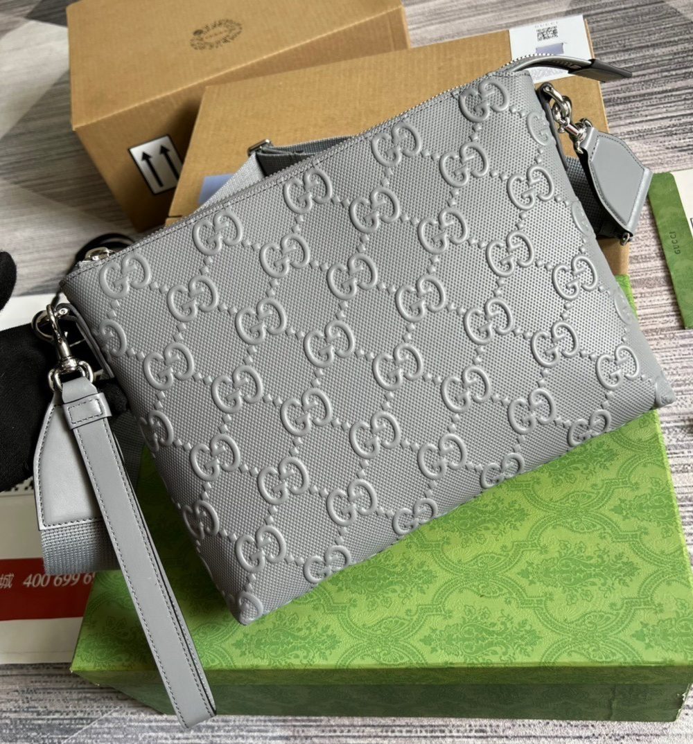 1:1 Replica Gucci GG Embossed Medium Messenger Bag Grey GG Embossed For Men 12in/31cm GG