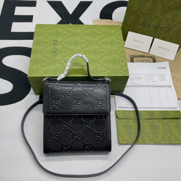 1:1 Replica Gucci GG Embossed Messenger Bag Black GG Embossed For Men 8.1in/20.5cm GG 625782 1W3AN 1000465