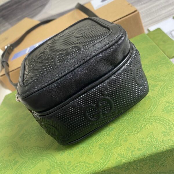 1:1 Replica Gucci GG Embossed Mini Bag Black GG Embossed For Men 6.7in/17cm GG 658553 1W3AN 1000