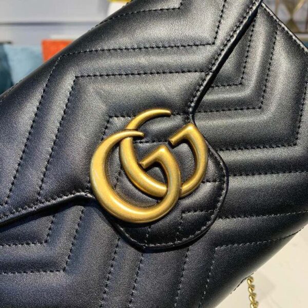 1:1 Replica Gucci GG Marmont Matelassé Mini Bag Black Matelassé Chevron With GG On The Back For Women 8in/20cm GG 474575 DTD1T 1000
