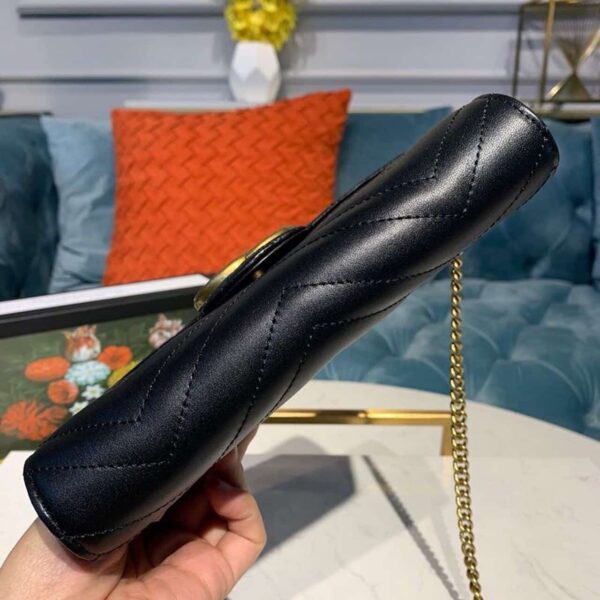1:1 Replica Gucci GG Marmont Matelassé Mini Bag Black Matelassé Chevron With GG On The Back For Women 8in/20cm GG 474575 DTD1T 1000