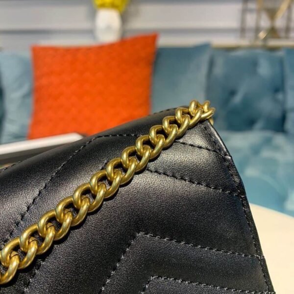 1:1 Replica Gucci GG Marmont Matelassé Mini Bag Black Matelassé Chevron With GG On The Back For Women 8in/20cm GG 474575 DTD1T 1000