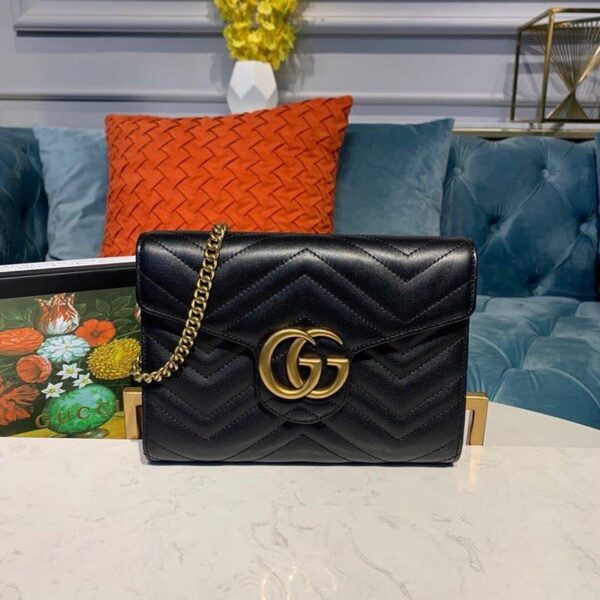 1:1 Replica Gucci GG Marmont Matelassé Mini Bag Black Matelassé Chevron With GG On The Back For Women 8in/20cm GG 474575 DTD1T 1000